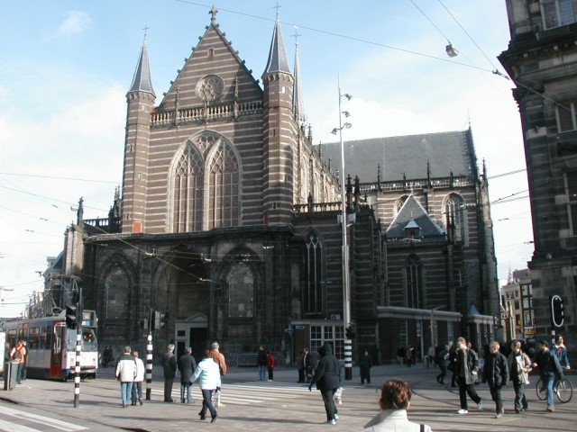 Nieuwe Kerk, facciata esteriore, link qui per dimensioni reali