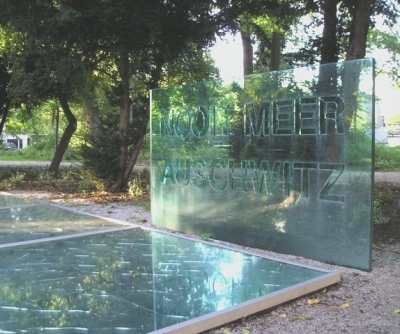 Wertheimpark commemorazione Auschwitz - Clicca sull'immagine per ingrandirla