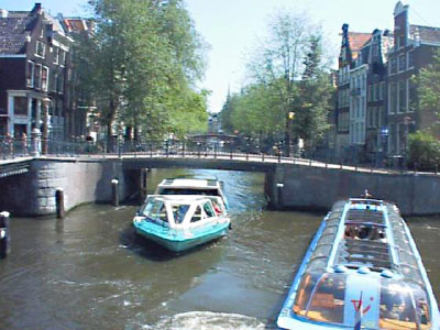 Canal Boat Blu sotto il Ponte, link qui per dimensioni reali