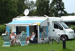Camping Amsterdamsebos roulotte, link qui per dimensioni reali