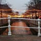 Il ponte di Delft con luci a festa